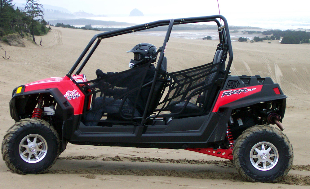 Polaris RZR четырехместный