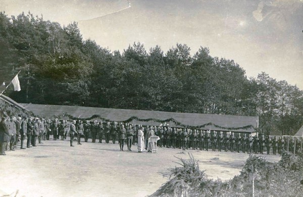 Кубанский гвардейский казачий дивизион, 1923 г. Из архива белого эмигранта, жившего в Сербии и служившего в этом дивизионе.